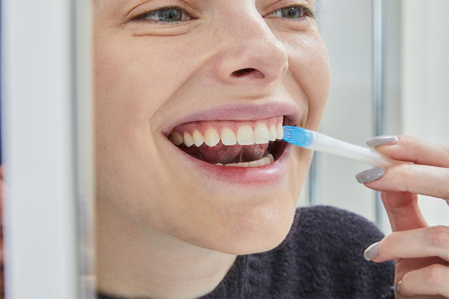 How to use teeth whitening?